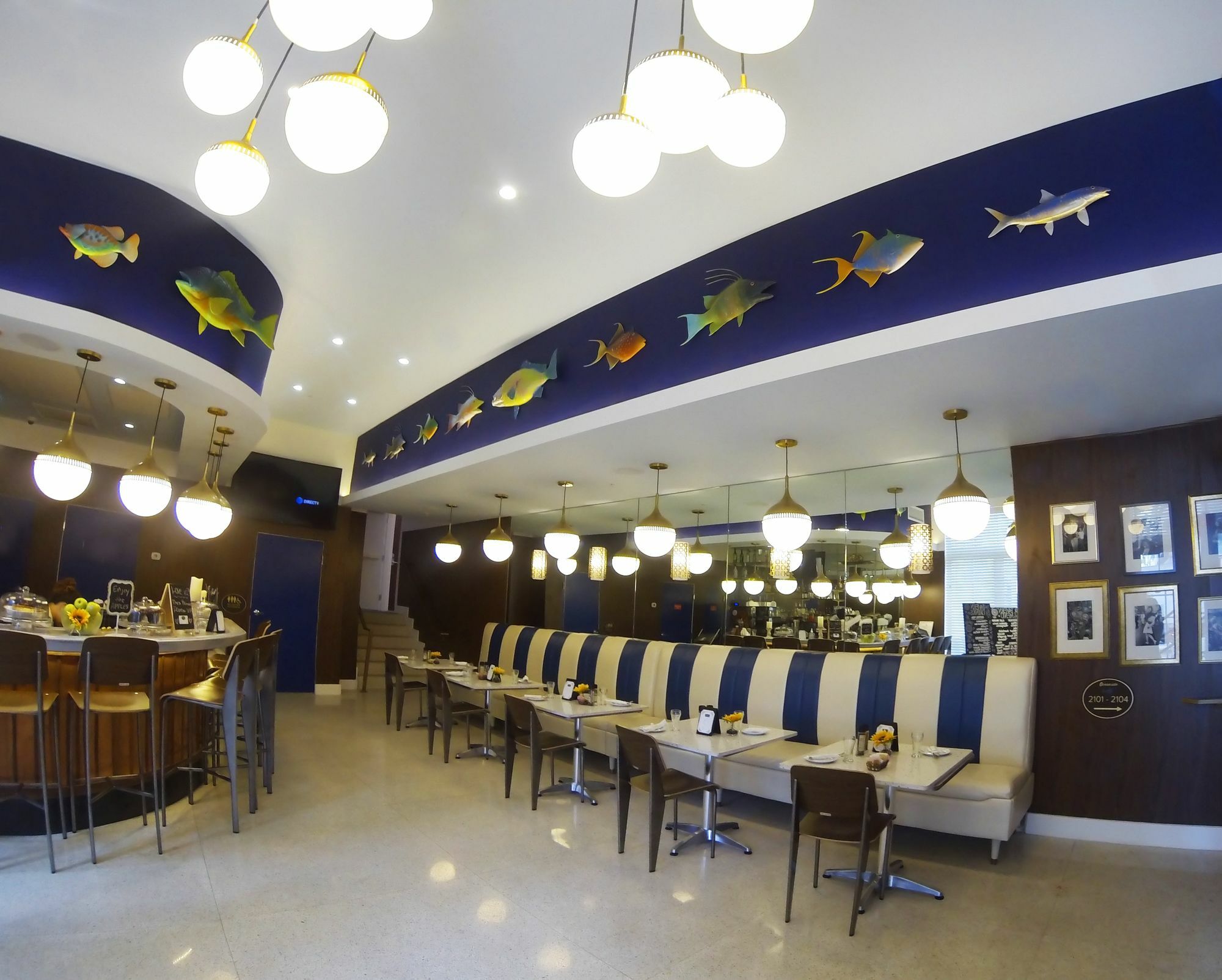 Oceanside Hotel And Suites Маями Бийч Екстериор снимка